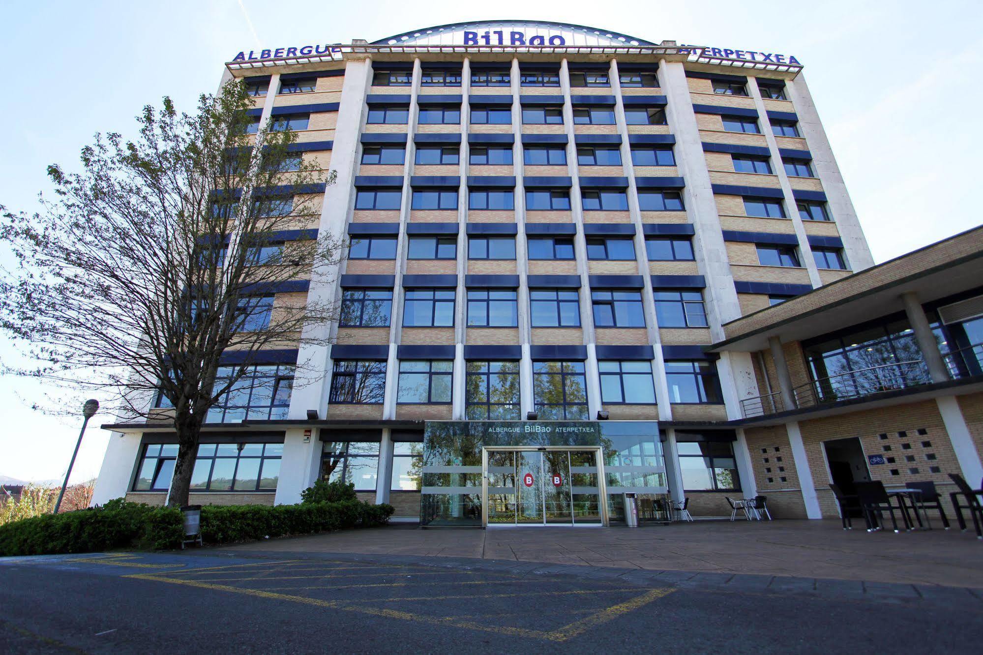 Bilbao Hostel Exterior photo